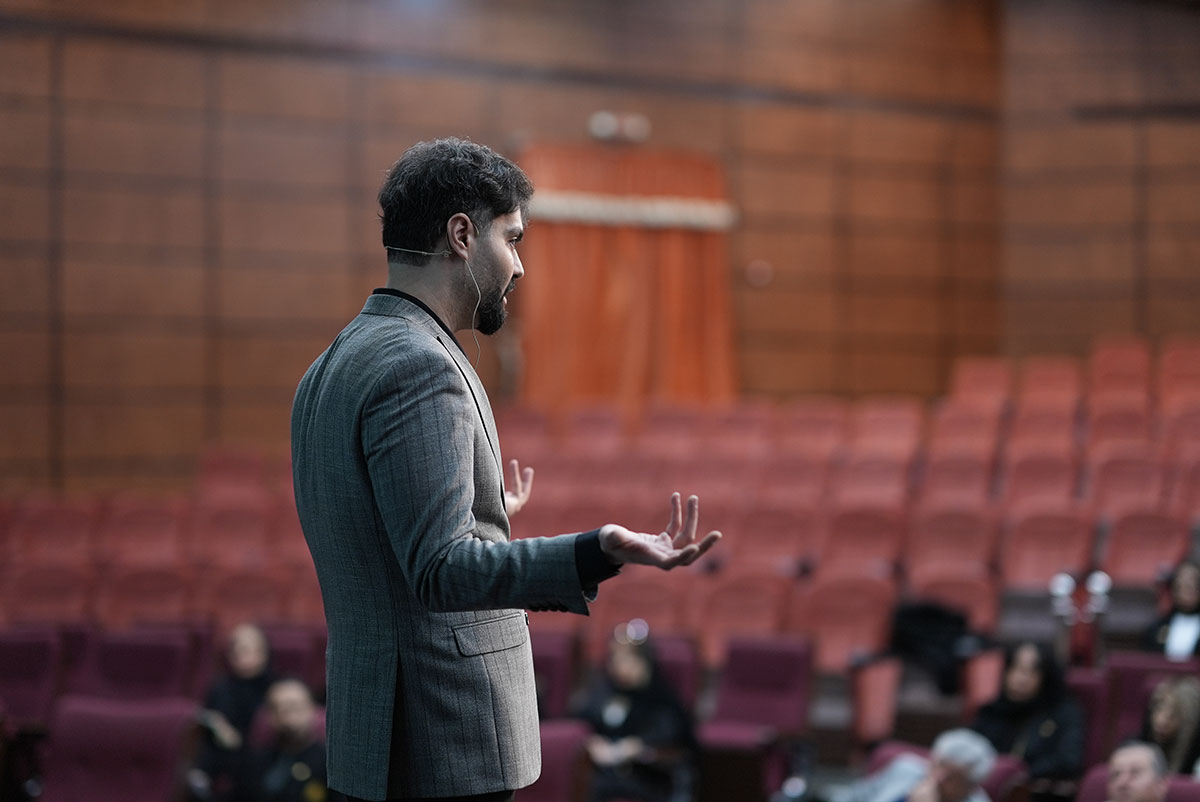 میثم شکری ساز کیست و راجع به تحقیق و توسعه سازمانی چه دیدگاهی دارد؟